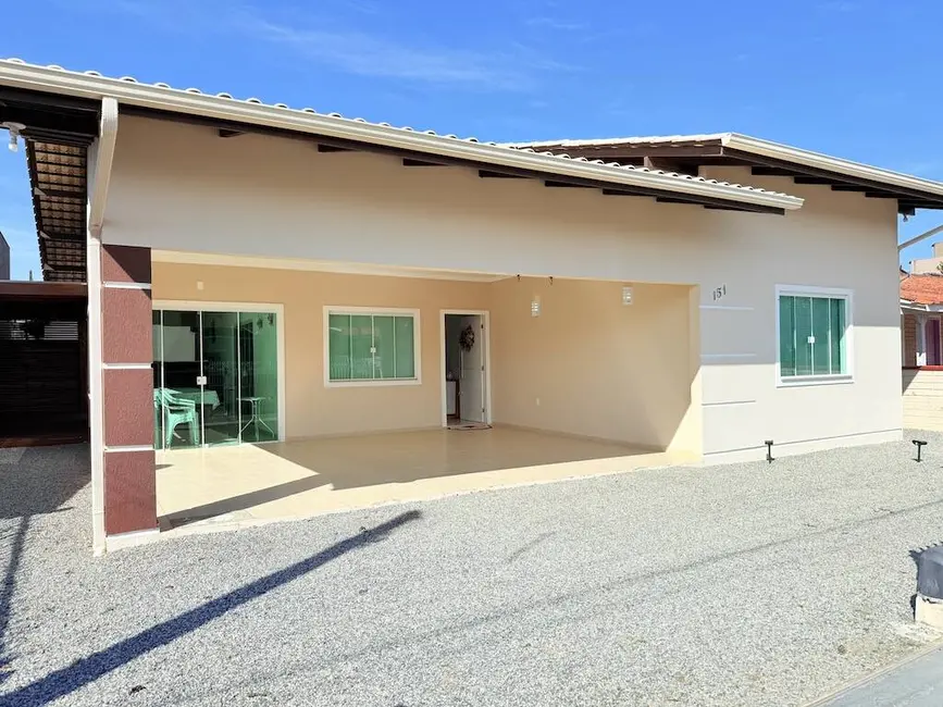 Foto 4 de Casa com 3 quartos à venda, 155m2 em Centro, Balneario Barra Do Sul - SC