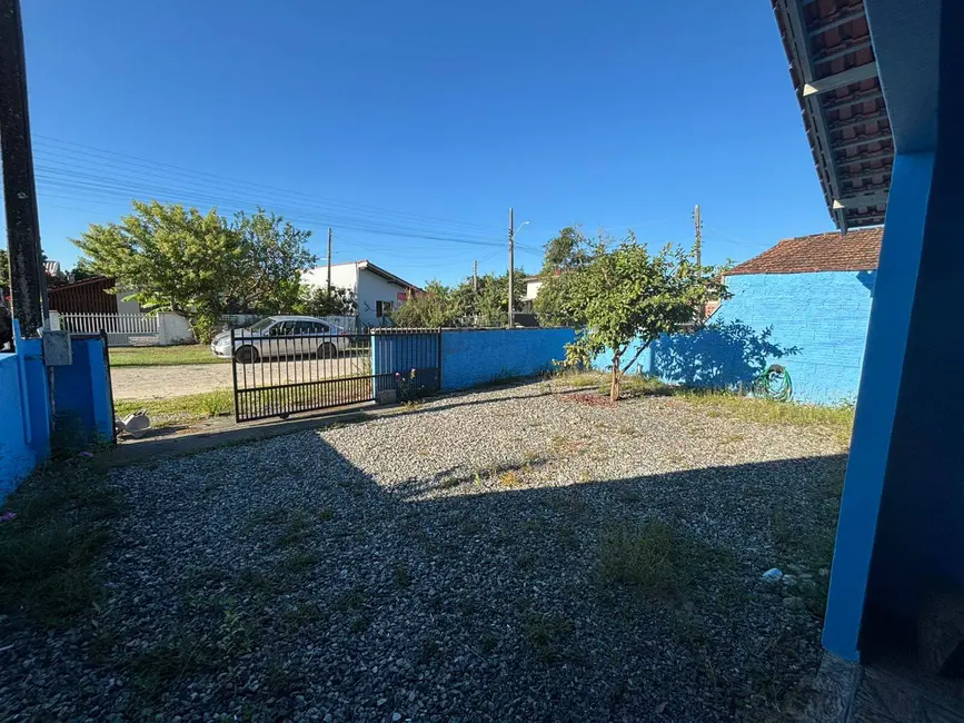 Foto 4 de Casa com 3 quartos à venda, 85m2 em Balneario Barra Do Sul - SC