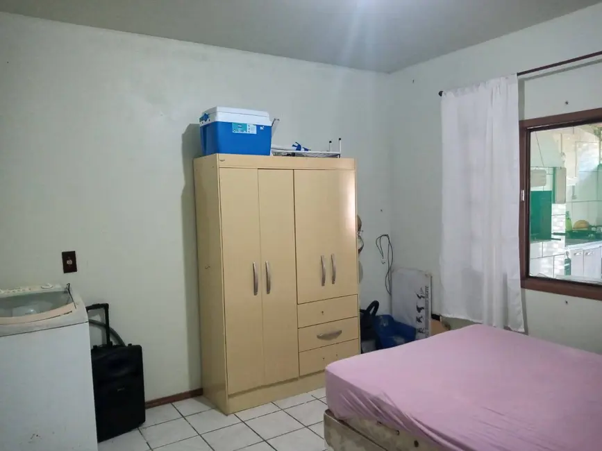 Foto 9 de Casa com 3 quartos à venda, 70m2 em Balneario Barra Do Sul - SC