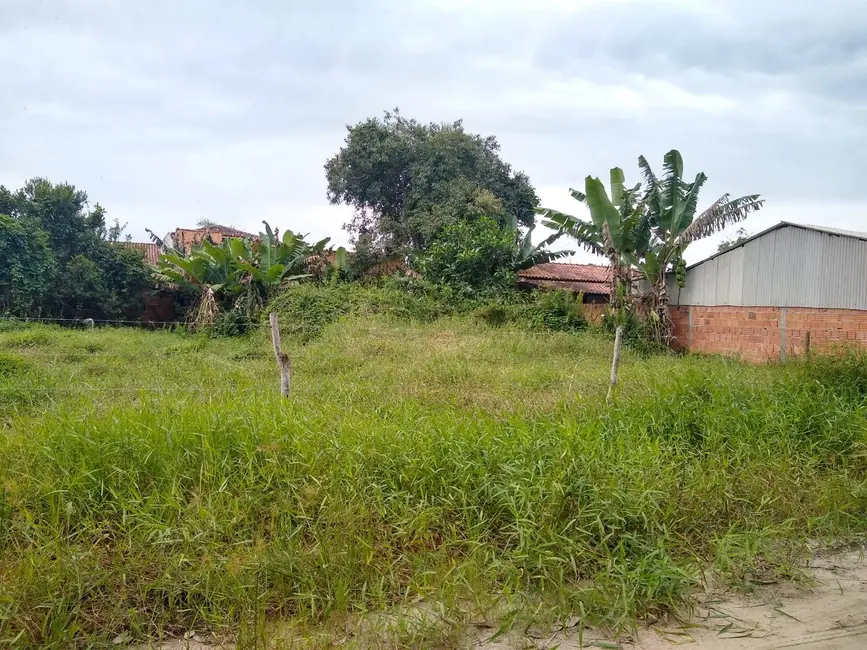 Foto 1 de Terreno / Lote à venda, 360m2 em Balneario Barra Do Sul - SC