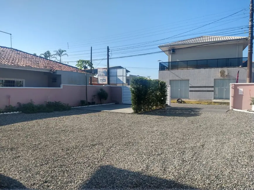 Foto 2 de Casa com 3 quartos à venda, 120m2 em Centro, Balneario Barra Do Sul - SC