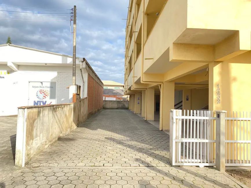 Apartamento com 15 quartos à venda e para alugar, 689m2 em Balneario Barra Do Sul - SC - imagem 6 Foto 6 de Apartamento com 15 quartos à venda e para alugar, 689m2 em Balneario Barra Do Sul - SC