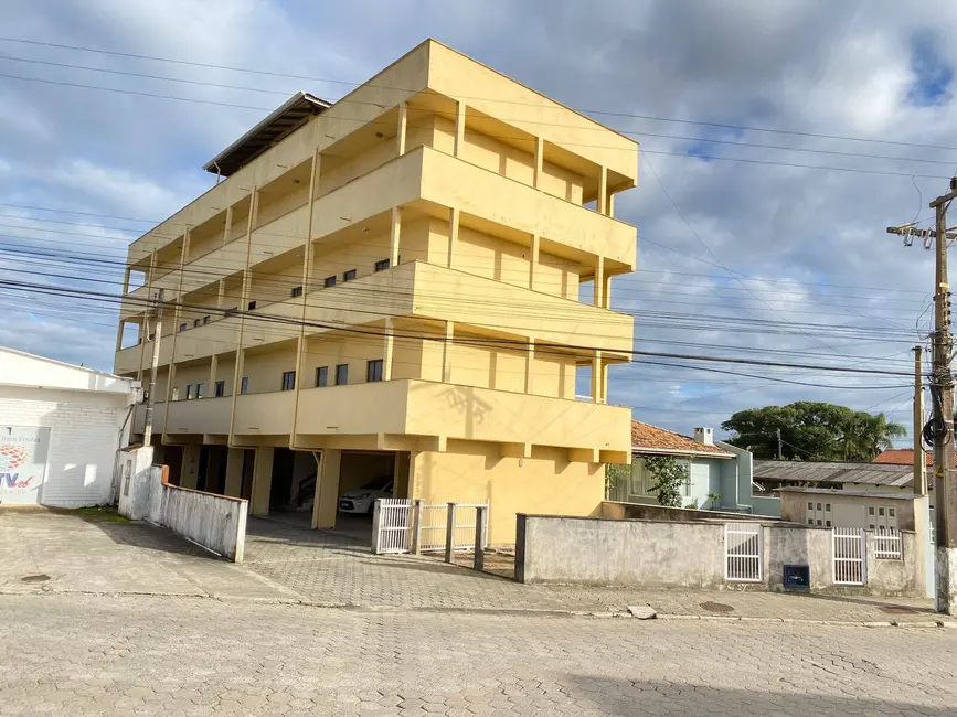 Apartamento com 15 quartos à venda e para alugar, 689m2 em Balneario Barra Do Sul - SC - imagem 1 Foto 1 de Apartamento com 15 quartos à venda e para alugar, 689m2 em Balneario Barra Do Sul - SC