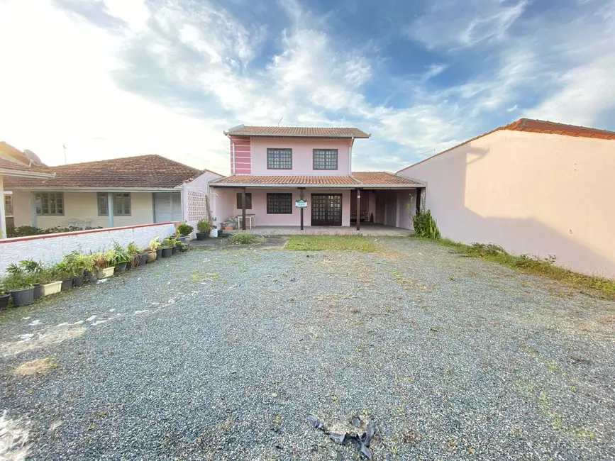 Foto 2 de Casa com 4 quartos à venda, 130m2 em Centro, Balneario Barra Do Sul - SC