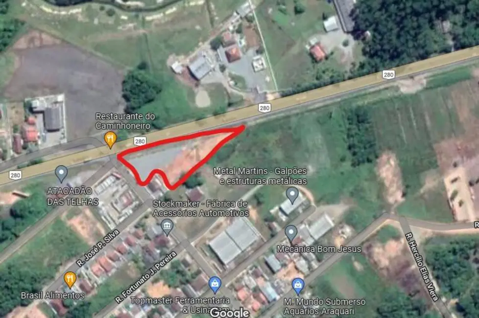 Foto 1 de Terreno / Lote à venda, 3780m2 em Araquari - SC