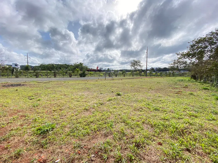 Foto 2 de Terreno / Lote à venda, 3780m2 em Araquari - SC