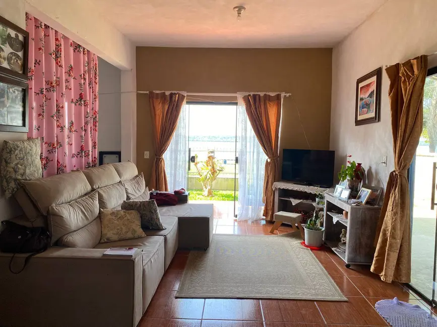 Foto 3 de Casa com 3 quartos à venda, 130m2 em Balneario Barra Do Sul - SC