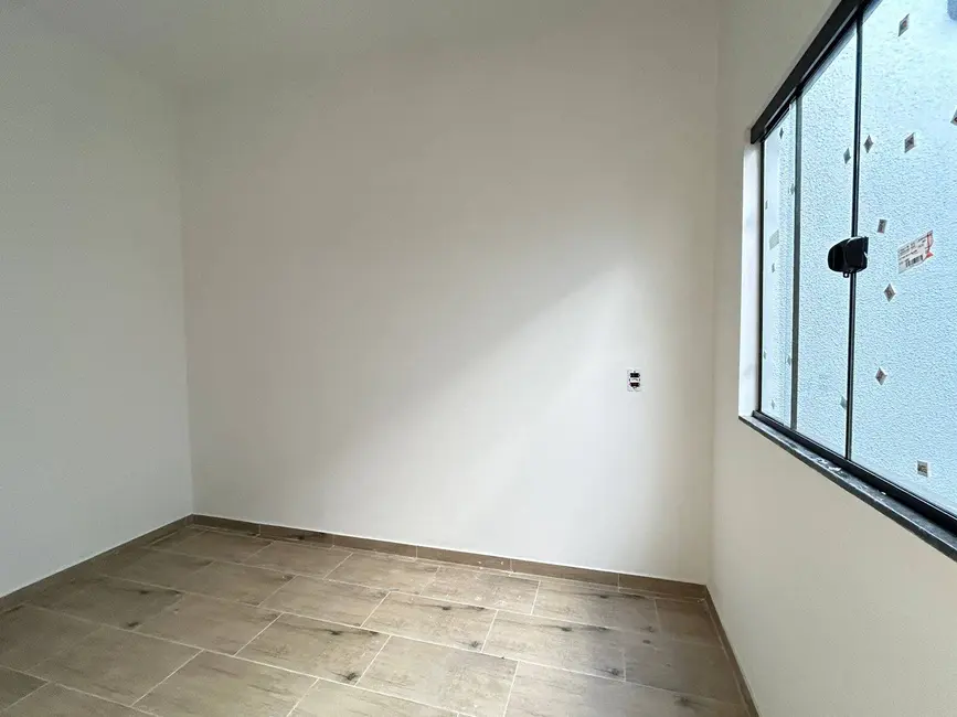 Foto 6 de Casa com 3 quartos à venda, 74m2 em Balneario Barra Do Sul - SC