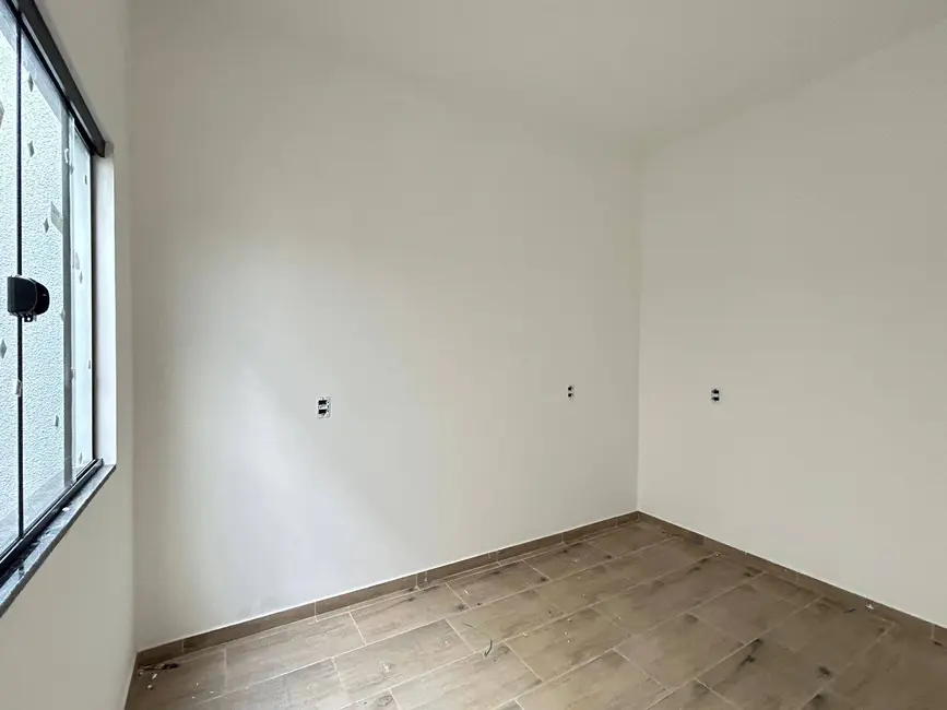 Foto 5 de Casa com 3 quartos à venda, 74m2 em Balneario Barra Do Sul - SC