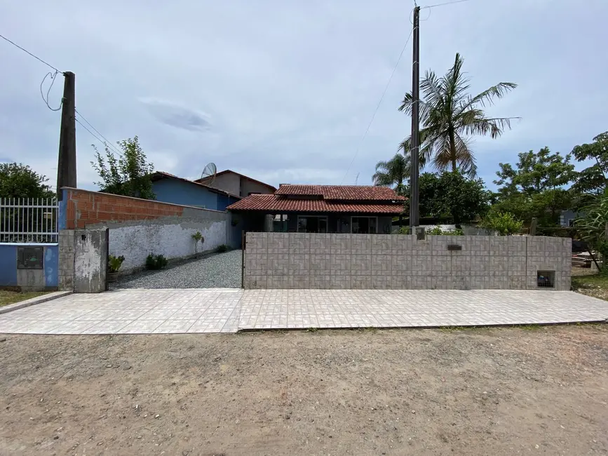 Foto 3 de Casa com 2 quartos à venda, 108m2 em Centro, Balneario Barra Do Sul - SC