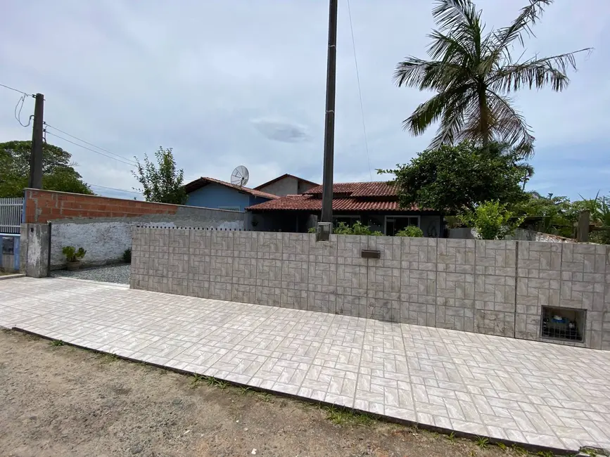Foto 4 de Casa com 2 quartos à venda, 108m2 em Centro, Balneario Barra Do Sul - SC