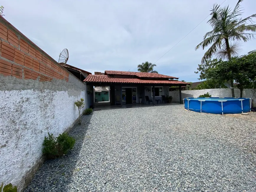 Foto 5 de Casa com 2 quartos à venda, 108m2 em Centro, Balneario Barra Do Sul - SC
