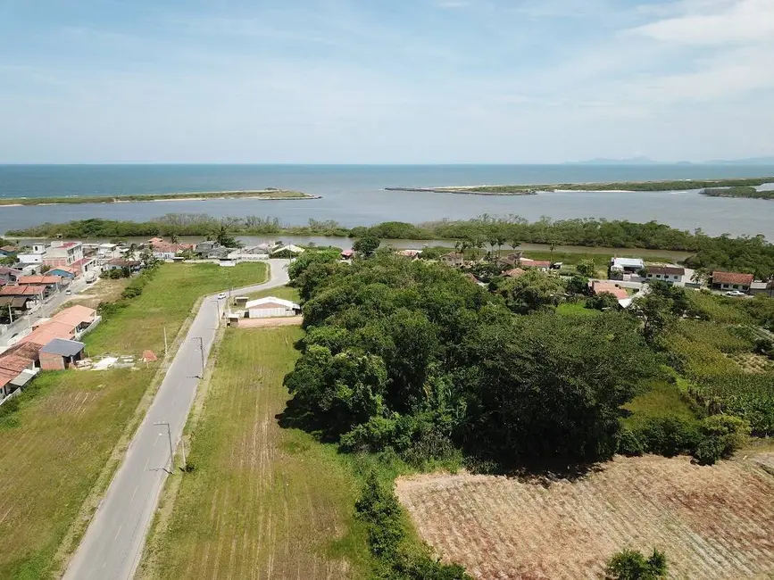 Terreno / Lote à venda, 7891m2 em Araquari - SC - imagem 9 Foto 9 de Terreno / Lote à venda, 7891m2 em Araquari - SC