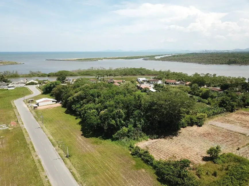 Terreno / Lote à venda, 7891m2 em Araquari - SC - imagem 3 Foto 3 de Terreno / Lote à venda, 7891m2 em Araquari - SC