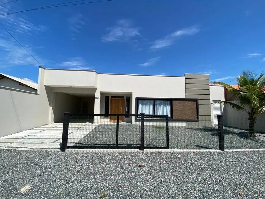Foto 4 de Casa com 3 quartos à venda, 245m2 em Balneario Barra Do Sul - SC