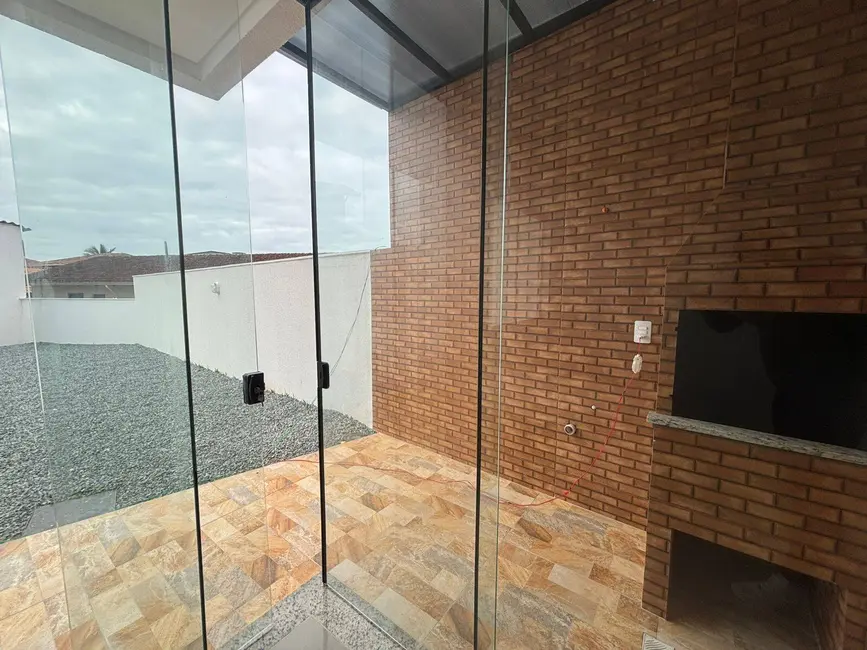Foto 5 de Sobrado com 3 quartos à venda, 122m2 em Centro, Balneario Barra Do Sul - SC