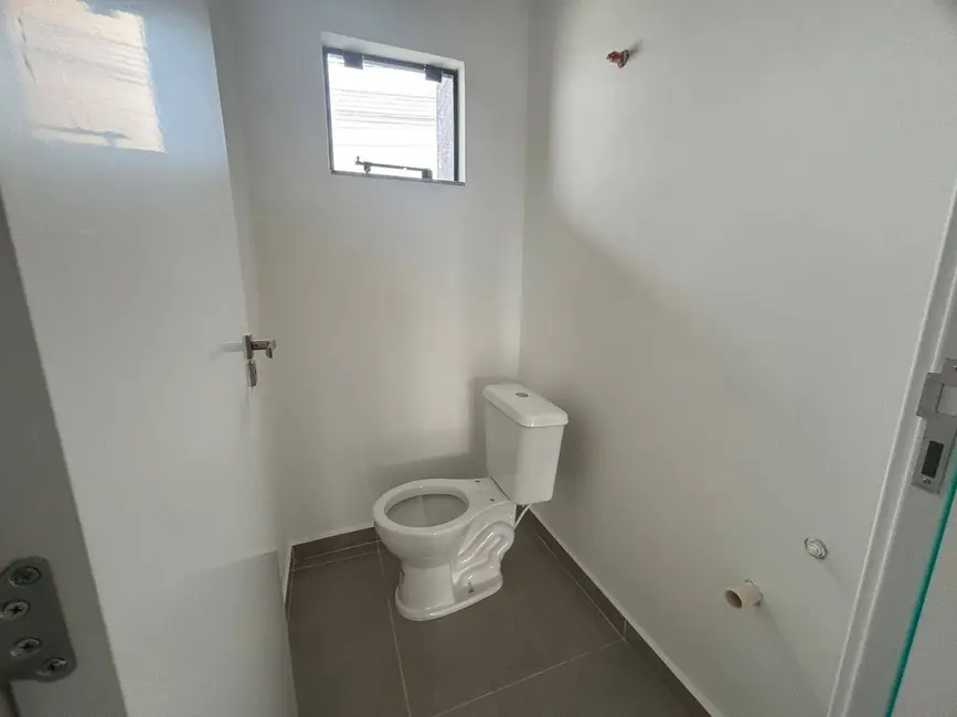 Foto 9 de Sobrado com 3 quartos à venda, 122m2 em Centro, Balneario Barra Do Sul - SC