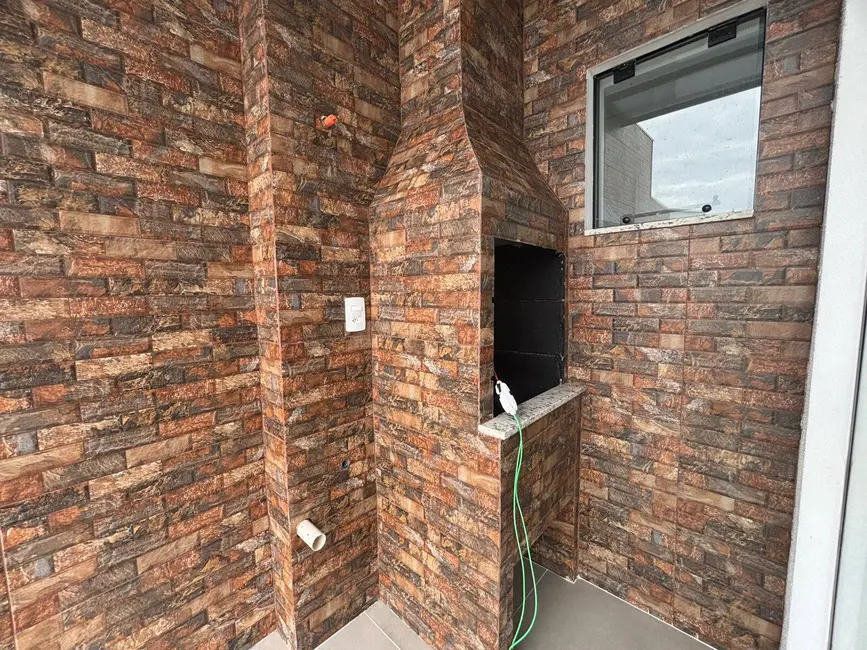 Foto 7 de Sobrado com 3 quartos à venda, 130m2 em Centro, Balneario Barra Do Sul - SC