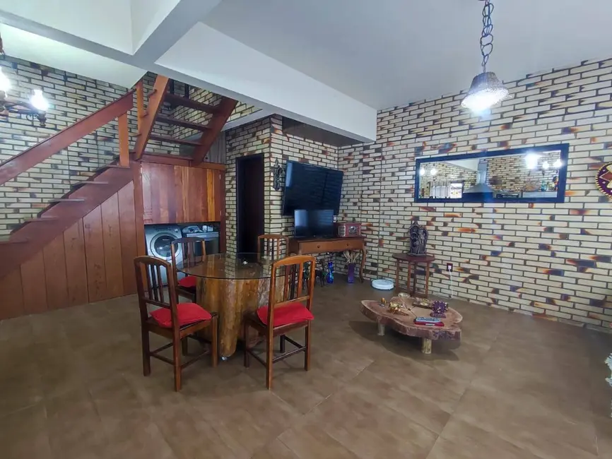 Foto 7 de Casa com 3 quartos à venda, 143m2 em Centro, Balneario Barra Do Sul - SC