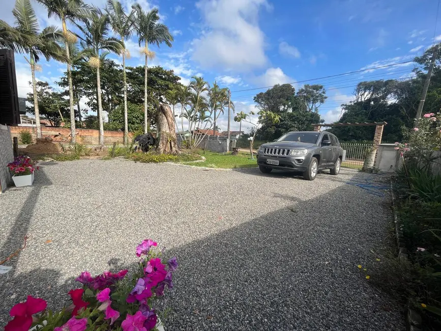 Foto 7 de Sobrado com 3 quartos à venda, 200m2 em Balneario Barra Do Sul - SC