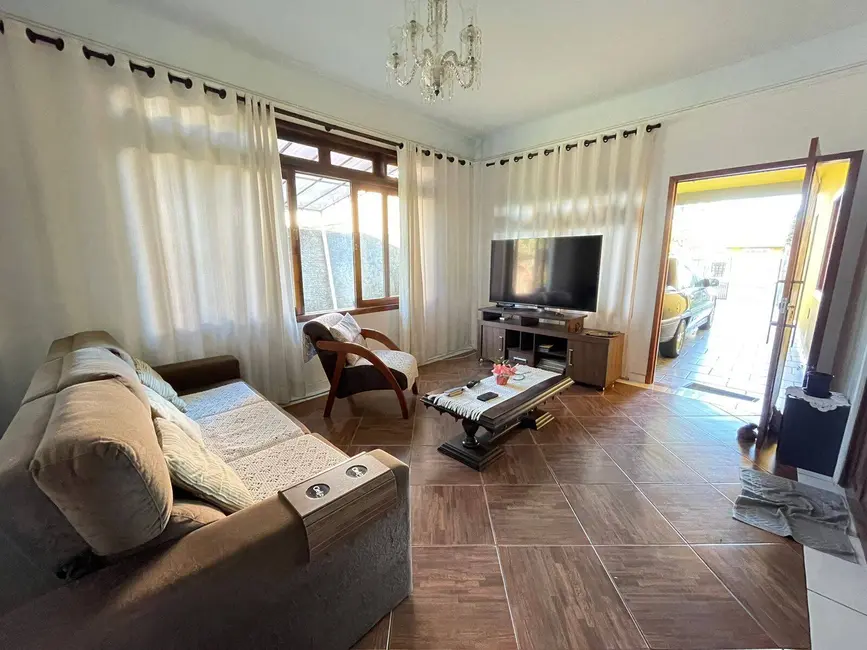 Foto 5 de Casa com 4 quartos à venda, 300m2 em Balneario Barra Do Sul - SC