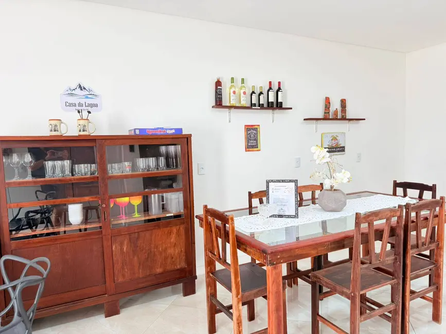 Sobrado com 3 quartos à venda, 121m2 em Balneario Barra Do Sul - SC - imagem 7 Foto 7 de Sobrado com 3 quartos à venda, 121m2 em Balneario Barra Do Sul - SC