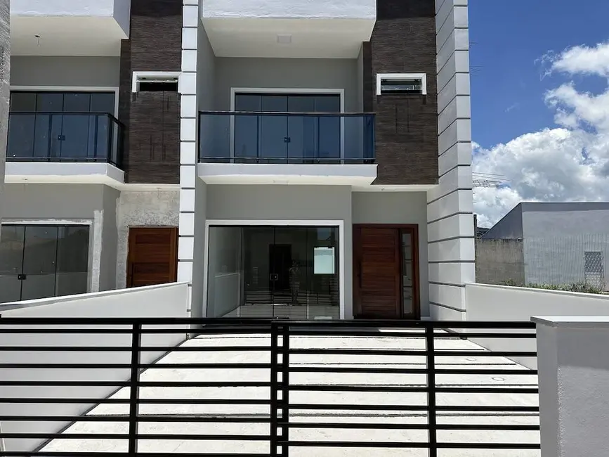 Sobrado com 3 quartos à venda, 121m2 em Balneario Barra Do Sul - SC - imagem 1 Foto 1 de Sobrado com 3 quartos à venda, 121m2 em Balneario Barra Do Sul - SC