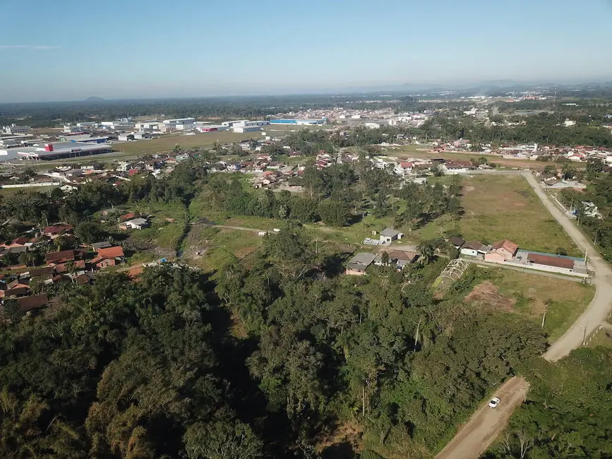 Foto 4 de Terreno / Lote à venda, 24668m2 em Araquari - SC