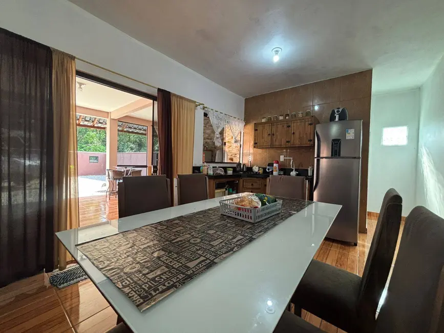 Foto 8 de Casa com 3 quartos à venda, 338m2 em Balneario Barra Do Sul - SC