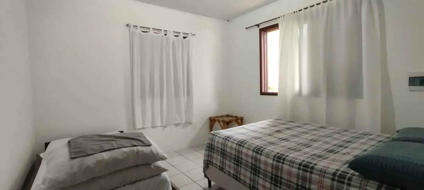 Foto 5 de Casa com 3 quartos à venda, 360m2 em Centro, Balneario Barra Do Sul - SC