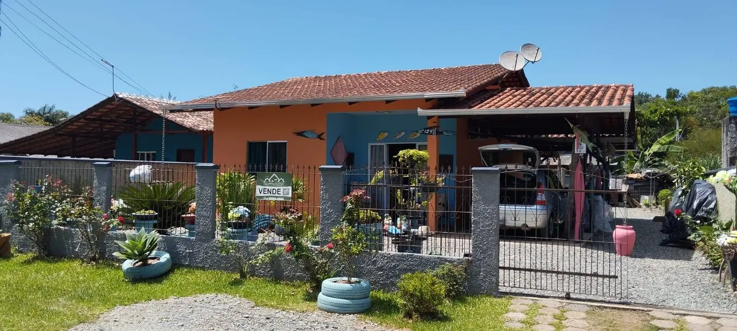 Foto 1 de Casa com 2 quartos à venda, 325m2 em Balneario Barra Do Sul - SC
