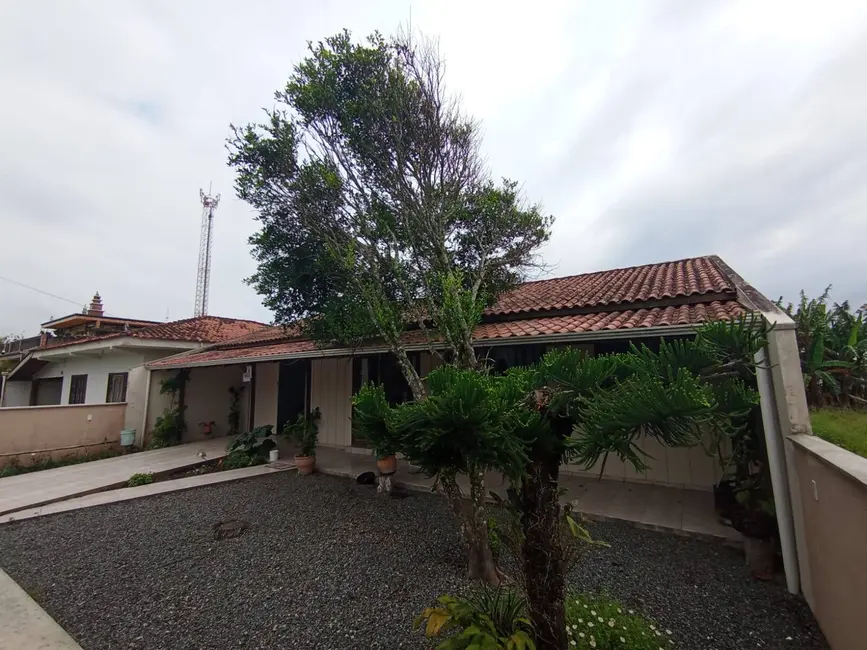 Foto 4 de Casa com 2 quartos à venda, 143m2 em Balneario Barra Do Sul - SC