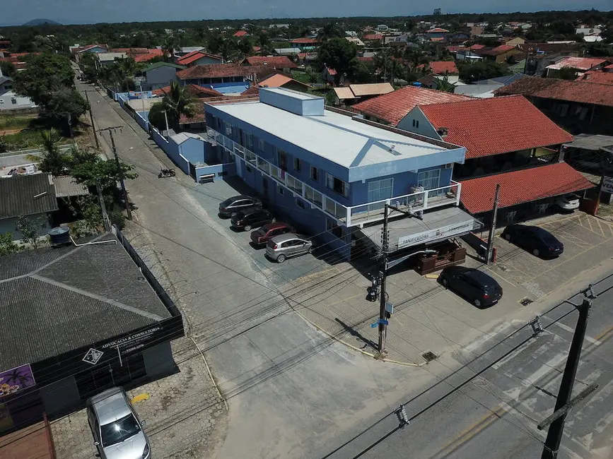 Foto 1 de Casa com 13 quartos à venda e para alugar, 764m2 em Balneario Barra Do Sul - SC