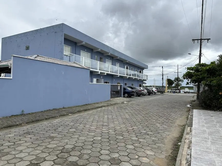 Foto 3 de Casa com 13 quartos à venda e para alugar, 764m2 em Balneario Barra Do Sul - SC