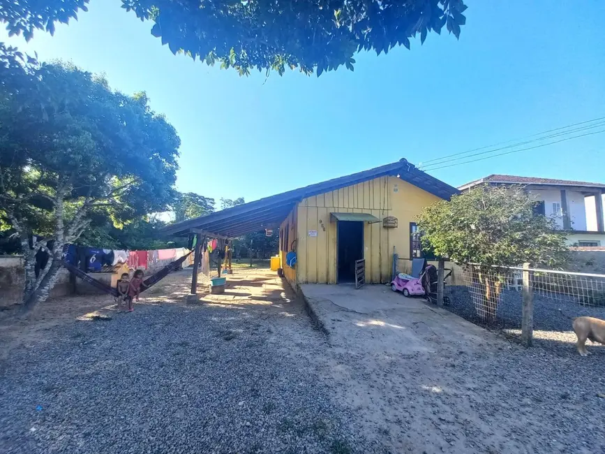 Foto 3 de Casa com 2 quartos à venda, 75m2 em Balneario Barra Do Sul - SC