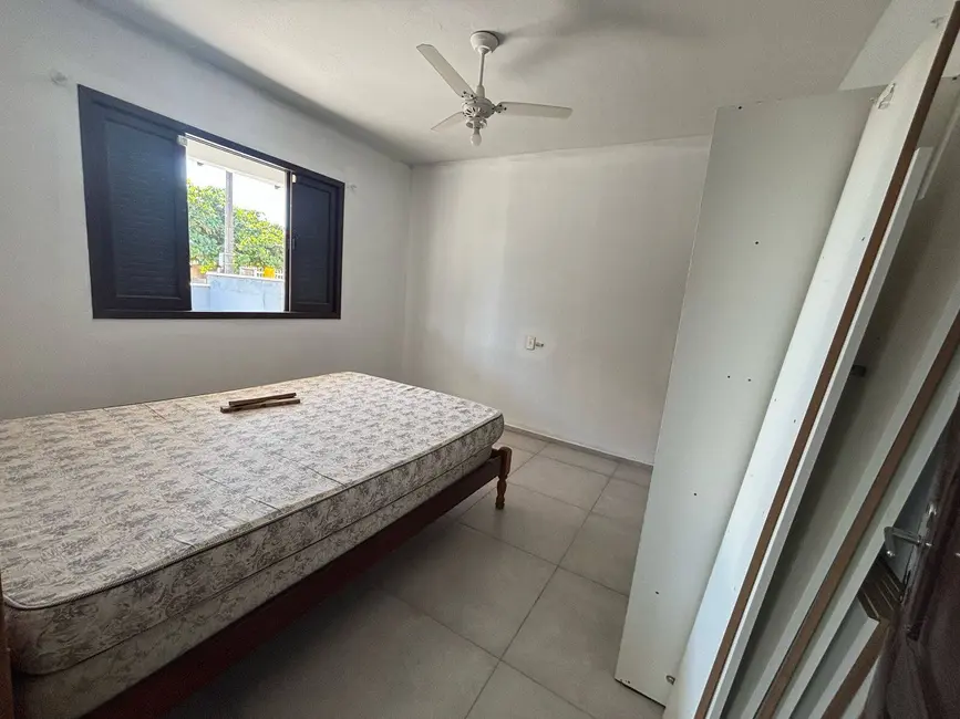 Foto 9 de Casa com 3 quartos à venda, 130m2 em Balneario Barra Do Sul - SC