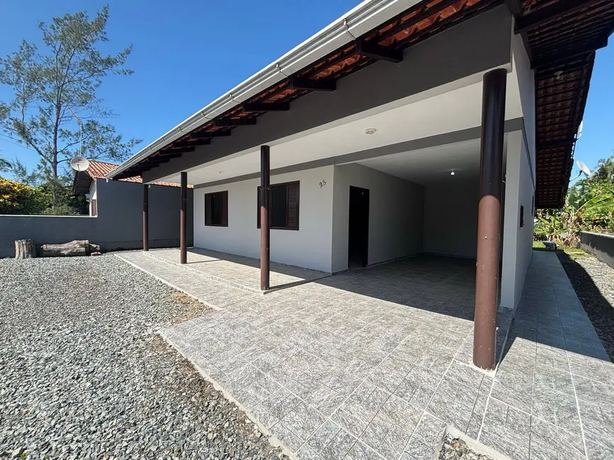 Foto 1 de Casa com 3 quartos à venda, 130m2 em Balneario Barra Do Sul - SC