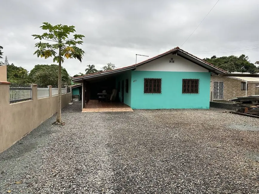 Foto 1 de Casa com 3 quartos à venda, 114m2 em Balneario Barra Do Sul - SC