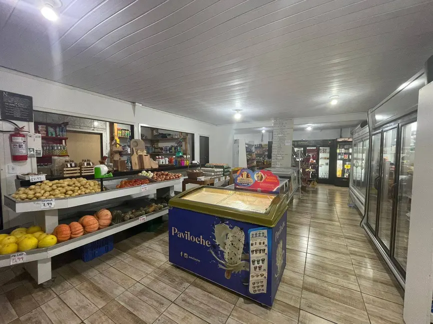 Foto 7 de Sala Comercial à venda, 325m2 em Balneario Barra Do Sul - SC