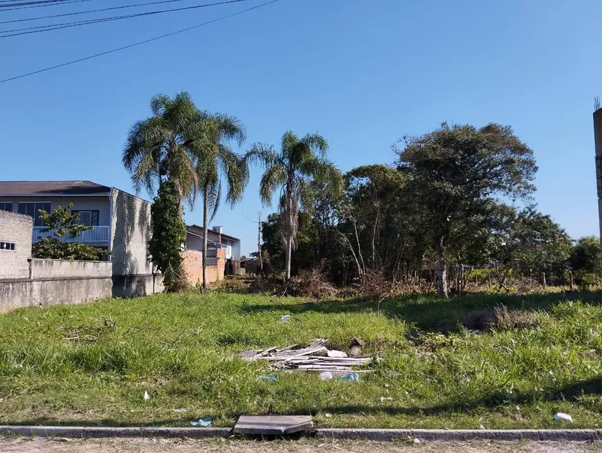 Foto 1 de Terreno / Lote à venda, 1750m2 em Centro, Balneario Barra Do Sul - SC