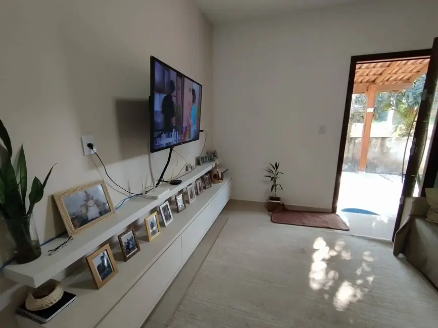 Foto 5 de Casa com 4 quartos à venda, 110m2 em Araquari - SC
