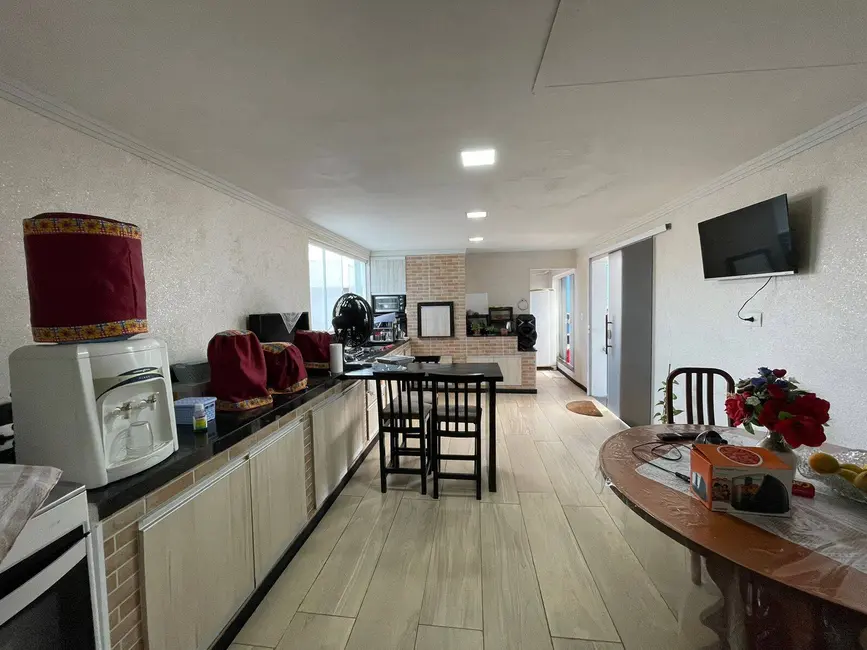 Foto 6 de Casa com 5 quartos à venda, 175m2 em Centro, Balneario Barra Do Sul - SC