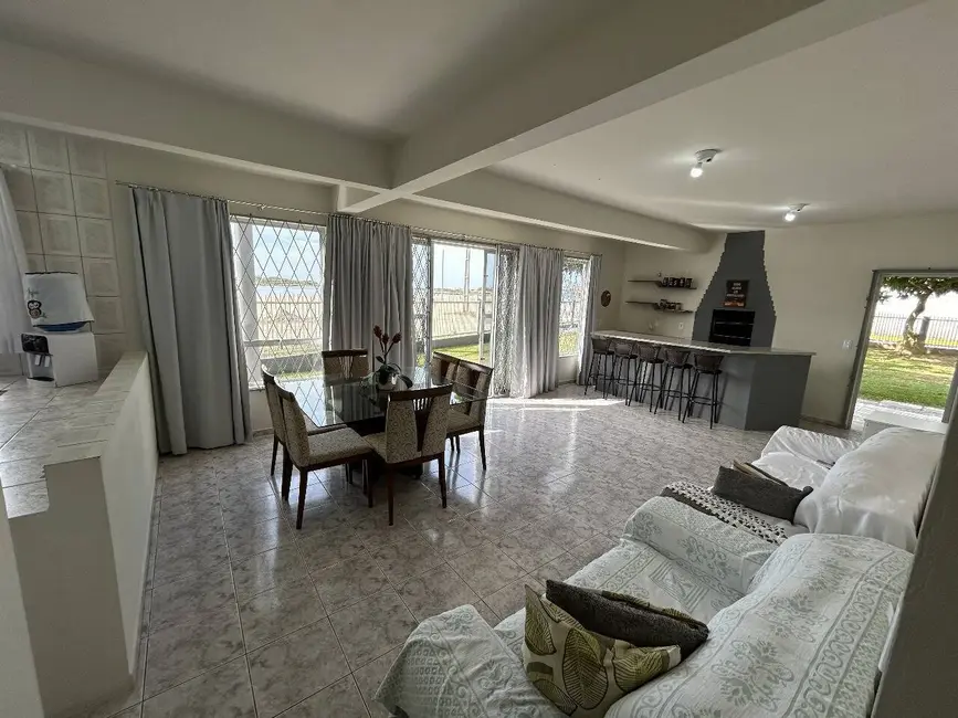 Foto 8 de Casa com 4 quartos à venda, 230m2 em Centro, Balneario Barra Do Sul - SC