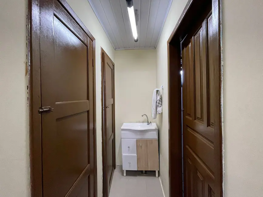 Foto 8 de Casa com 5 quartos à venda, 98m2 em Balneario Barra Do Sul - SC
