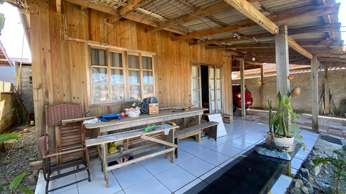 Foto 3 de Casa com 3 quartos à venda, 275m2 em Balneario Barra Do Sul - SC