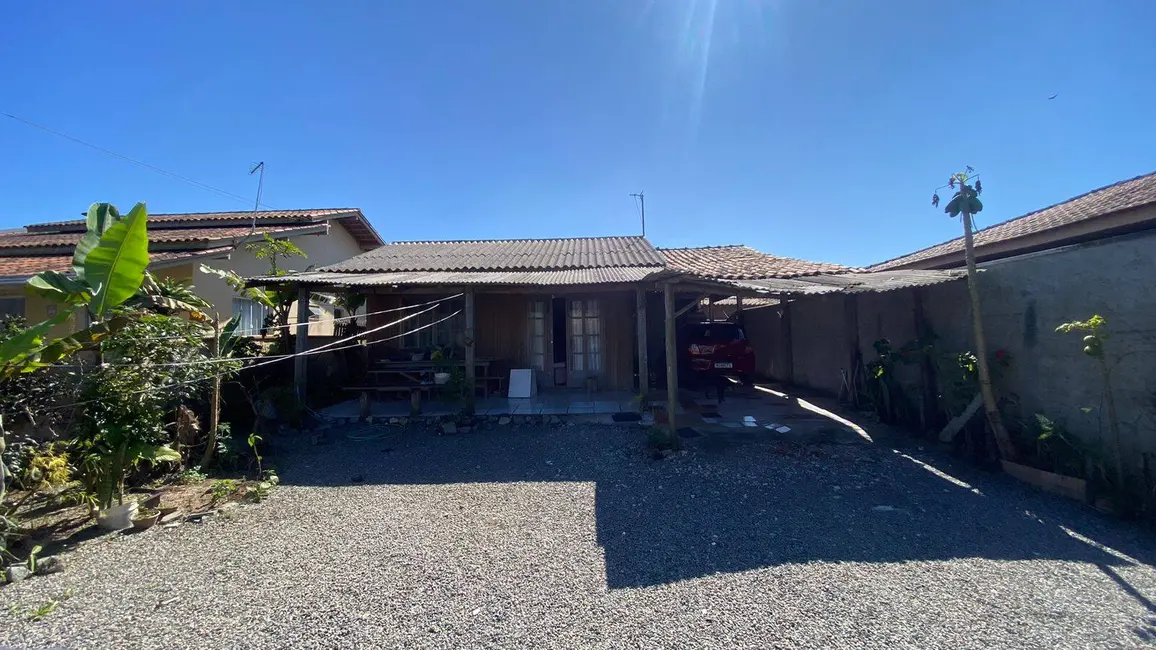 Foto 1 de Casa com 3 quartos à venda, 275m2 em Balneario Barra Do Sul - SC