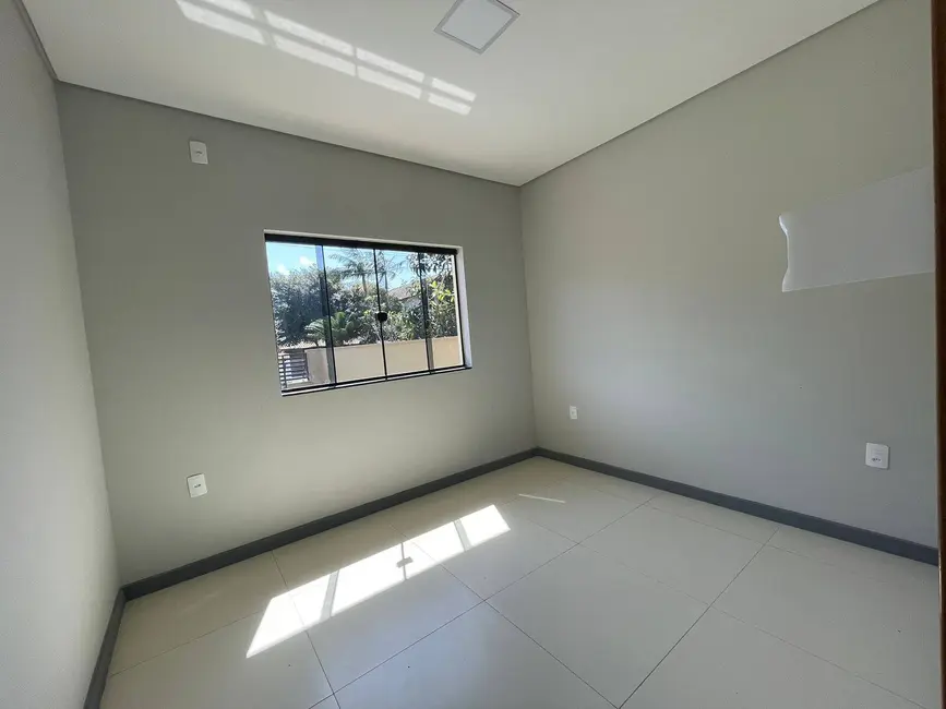 Foto 9 de Casa com 3 quartos à venda, 180m2 em Balneario Barra Do Sul - SC