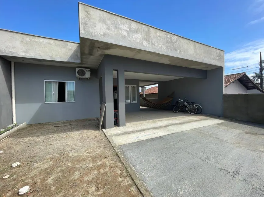 Foto 1 de Casa com 2 quartos à venda, 150m2 em Centro, Balneario Barra Do Sul - SC