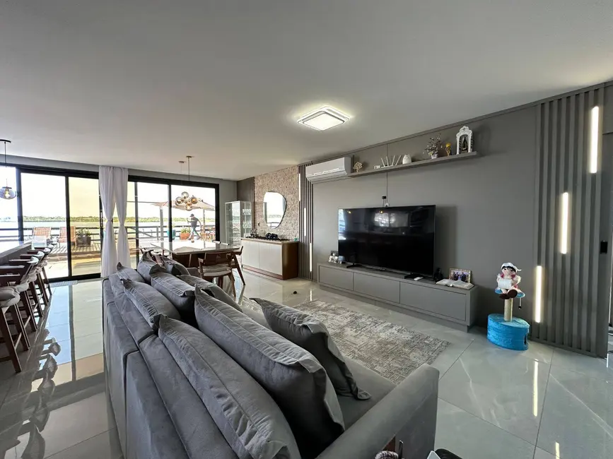 Foto 9 de Casa com 2 quartos à venda, 190m2 em Balneario Barra Do Sul - SC