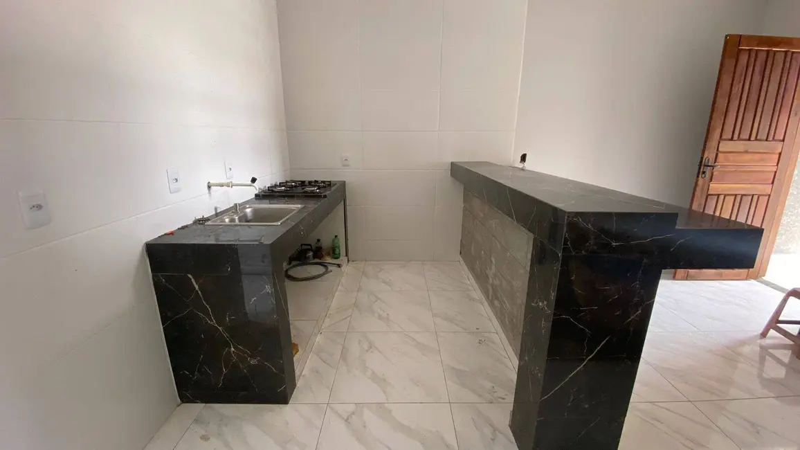Foto 4 de Casa com 2 quartos à venda, 130m2 em Balneario Barra Do Sul - SC